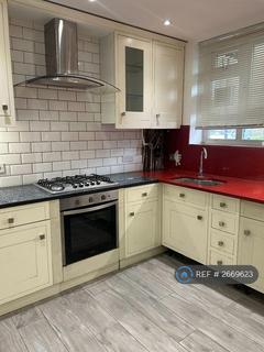 2 bedroom flat to rent, Beaufoy House, London, SE27