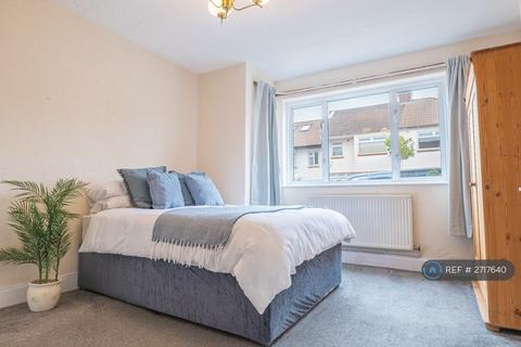 4 bedroom terraced house to rent, Mortimer Road, Filton, Bristol, BS34