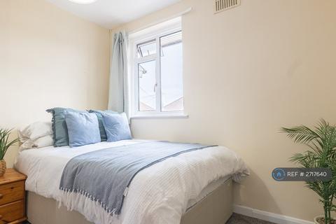 4 bedroom terraced house to rent, Mortimer Road, Filton, Bristol, BS34
