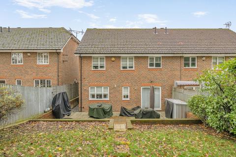 undefined, Woodcock Court, Three Mile Cross, Reading