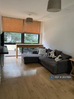 2 bedroom flat to rent, Manilla Street, London, E14
