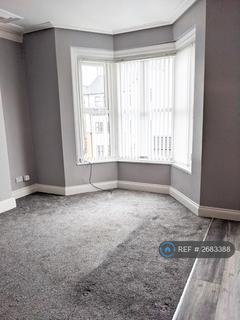1 bedroom flat to rent, Grove Street, Morecambe, LA4