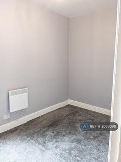 1 bedroom flat to rent, Grove Street, Morecambe, LA4