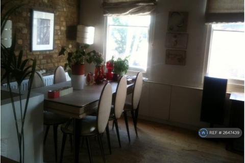 undefined, Albany Mews, London, SE5
