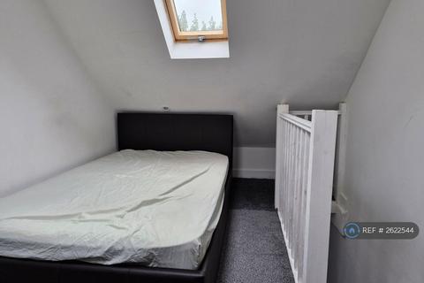 1 bedroom in a house share to rent, Chatham, Chatham, ME4