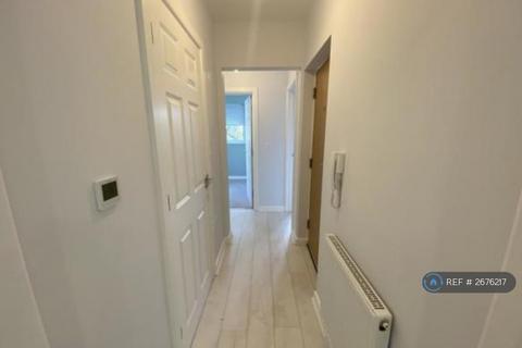 2 bedroom flat to rent, Commercial Road, Poole, BH14