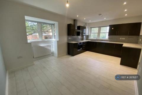 2 bedroom flat to rent, Commercial Road, Poole, BH14