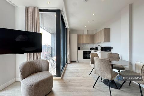 2 bedroom flat to rent, High Road, Wembley, HA0