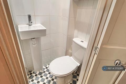 undefined, Edgcumbe Avenue, Newquay, TR7