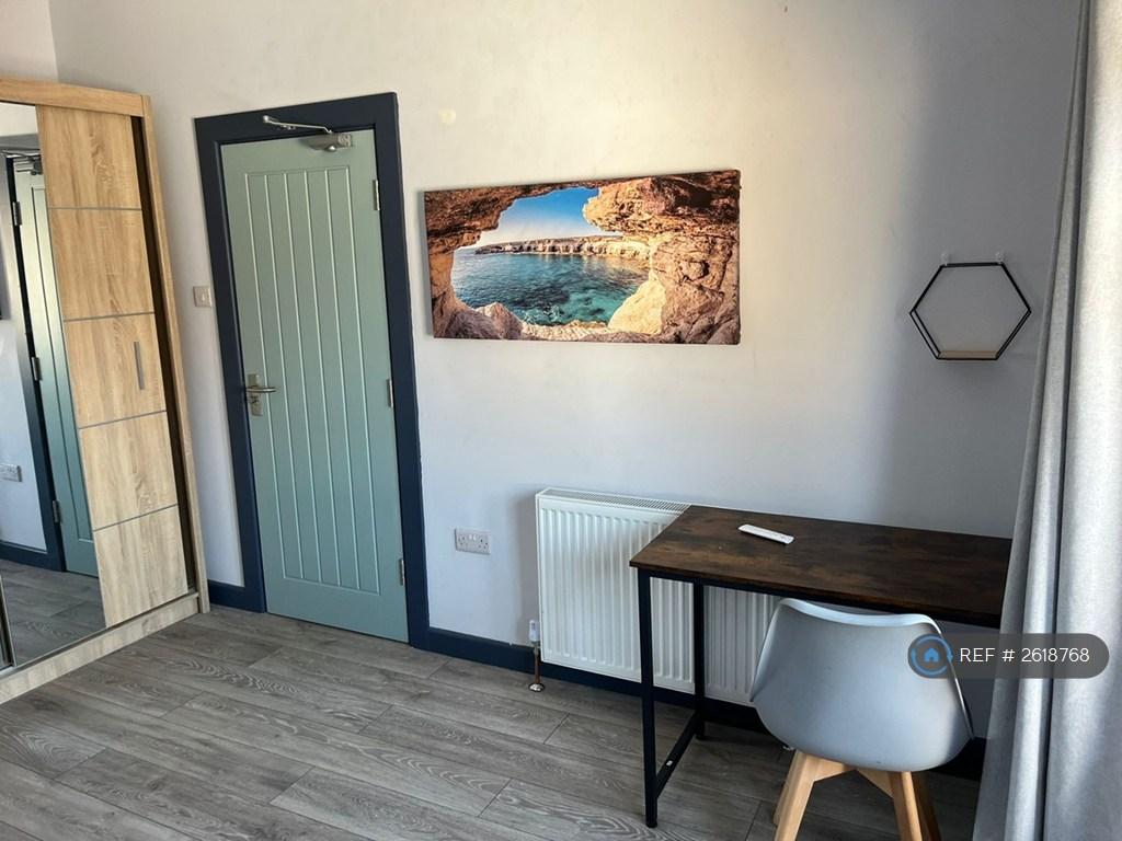 Room 1