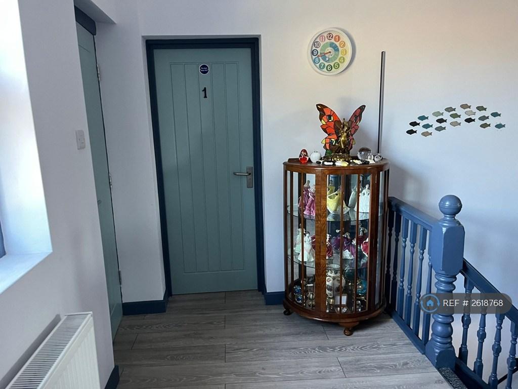 Room 1