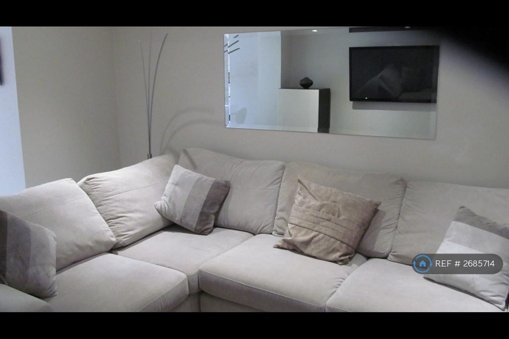 Lounge Area