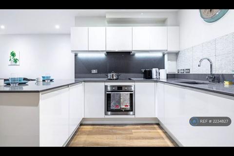 1 bedroom flat to rent, Corio House, London, SE1