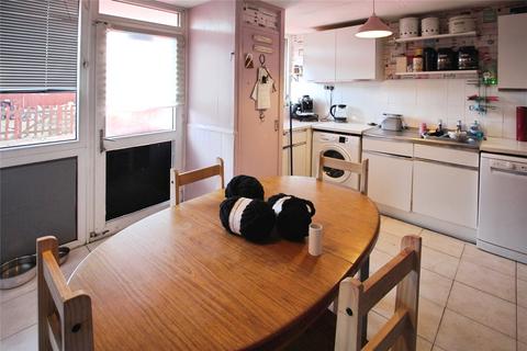 4 bedroom terraced house for sale, Sheelin Grove, Bletchley, Milton Keynes