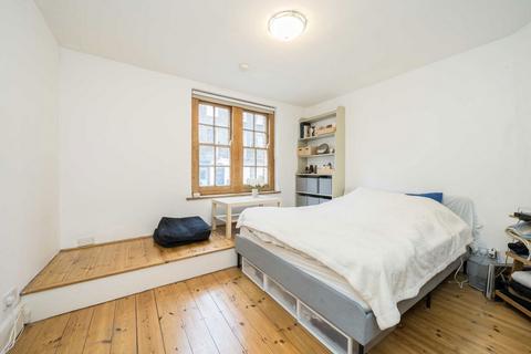 2 bedroom flat to rent, Thanet Street, London WC1H