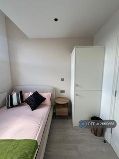 undefined, Engleheart Road, London, SE6