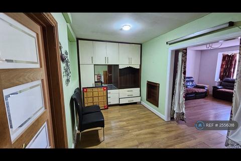 undefined, Gosling Road, Slough, SL3