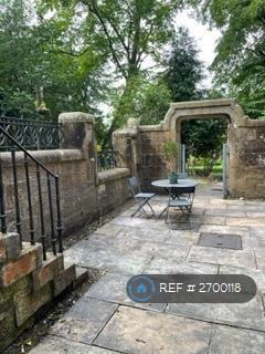 Private Courtyard