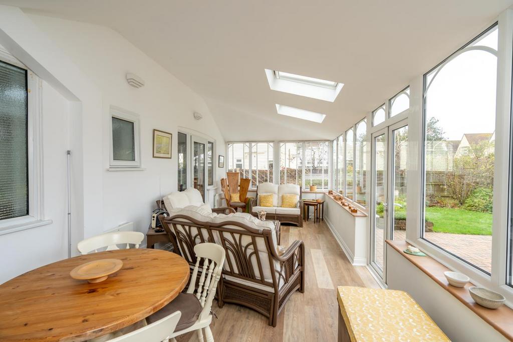 Garden Room.jpg