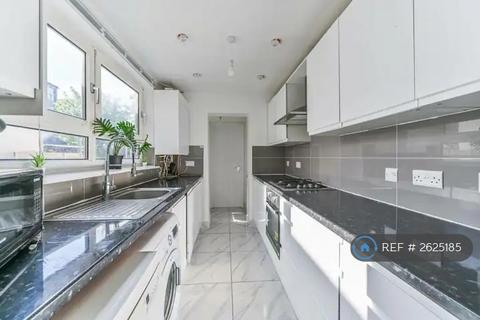 4 bedroom semi-detached house to rent, Portland Road, Kingston, KT1