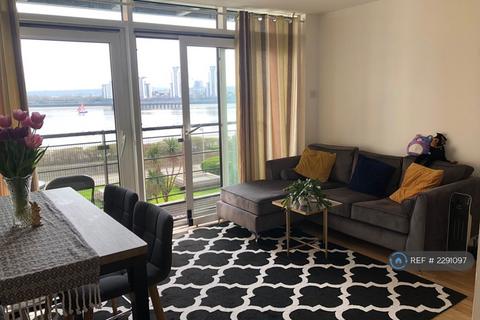 2 bedroom flat to rent, Fishguard Way, London, E16