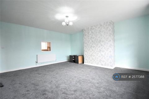 2 bedroom flat to rent, Northumbria Road, Maidenhead, SL6