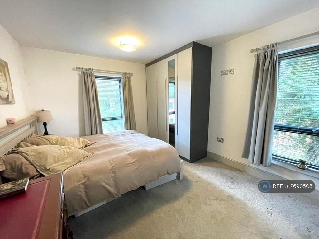 Master Bedroom With En-Suite