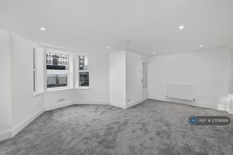 2 bedroom flat to rent, Stonehouse, Plymouth, PL1