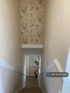 2 bedroom end of terrace house to rent, Peartree Gardens, Dagenham, RM8