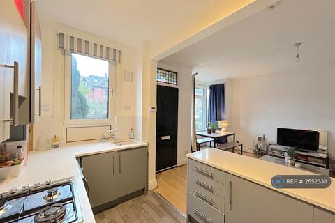 1 bedroom in a house share to rent, Beechwood View, Leeds, LS4
