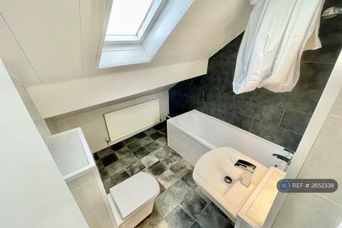 undefined, Beechwood View, Leeds, LS4