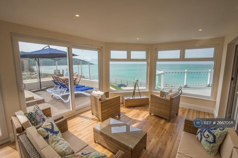 undefined, Pilots Point, Totland Bay, PO39