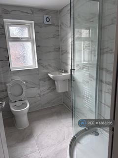 1 bedroom in a house share to rent, Lowerfield Road, Reading, RG1