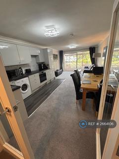 2 bedroom flat to rent, Manor Road, Bournemouth, BH1