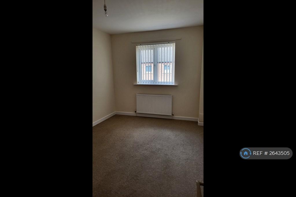 2nd Bedroom