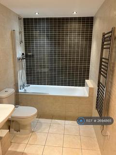undefined, Mann Island, Liverpool, L3