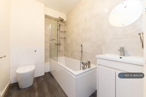 undefined, Lancaster Avenue, Hitchin, SG5