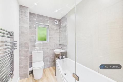 2 bedroom flat to rent, Dobbin Hill, Sheffield, S11