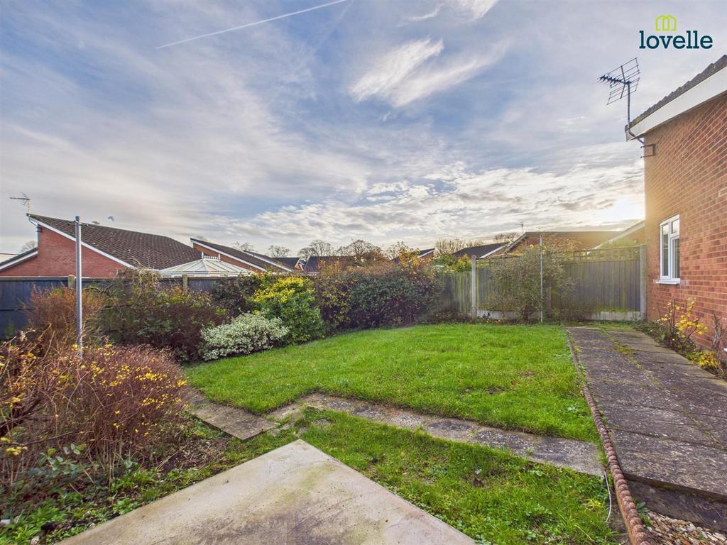 CAM01383 G0-PR0435-STILL022.jpg