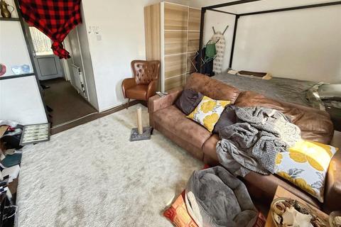 undefined, Simnel, Beanhill, Milton Keynes