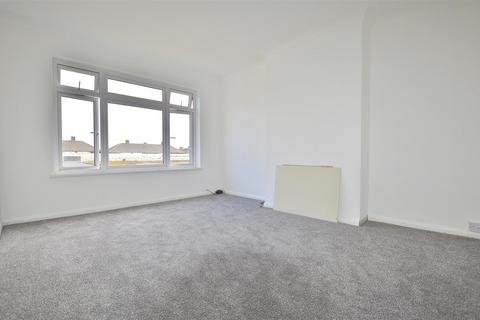 2 bedroom flat to rent, Edgar Road, Chadwell Heath, Essex, RM6 4LX