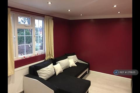 undefined, Graveley Avenue, Borehamwood, WD6