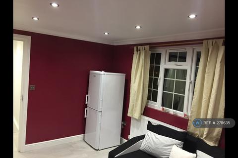 undefined, Graveley Avenue, Borehamwood, WD6