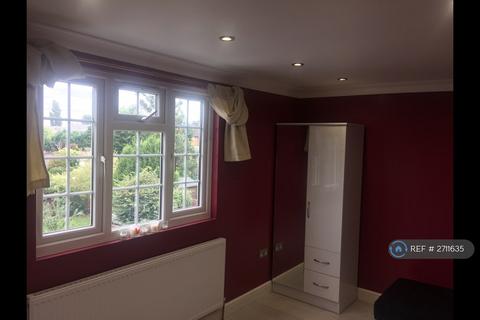 undefined, Graveley Avenue, Borehamwood, WD6