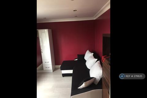 undefined, Graveley Avenue, Borehamwood, WD6