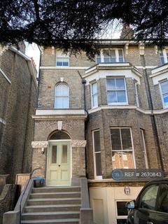 1 bedroom flat to rent, Vanbrugh Park, London, SE3