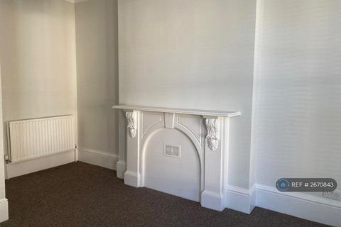 1 bedroom flat to rent, Vanbrugh Park, London, SE3