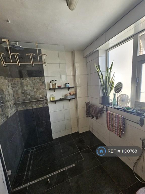 Walk In Shower Enclosure