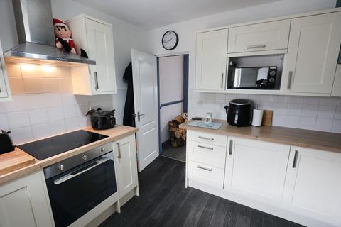 2 bedroom terraced house for sale, Gardner Road, Lancaster