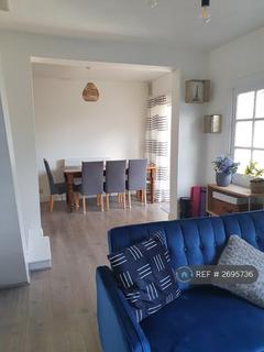 undefined, Southall, Southall, UB1